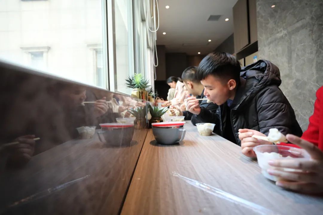 冬至丨溫暖如約而至，平安順遂！